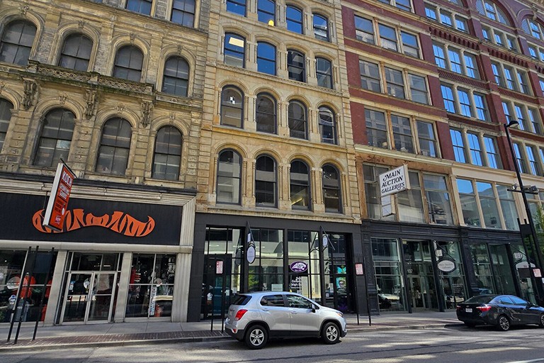 135 W 4th St, Cincinnati